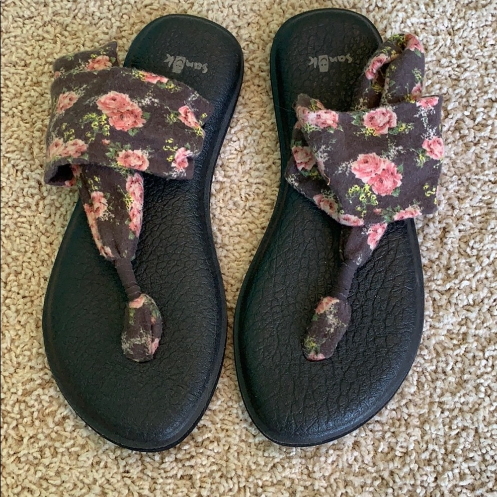 Grey pink and green flowered Sanuk sandals